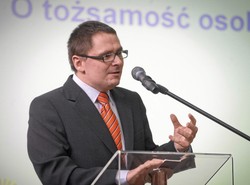 Ksiądz: Dzieci same wchodziły do łóżek dorosłych. Terlikowski: Słowa pedofila!