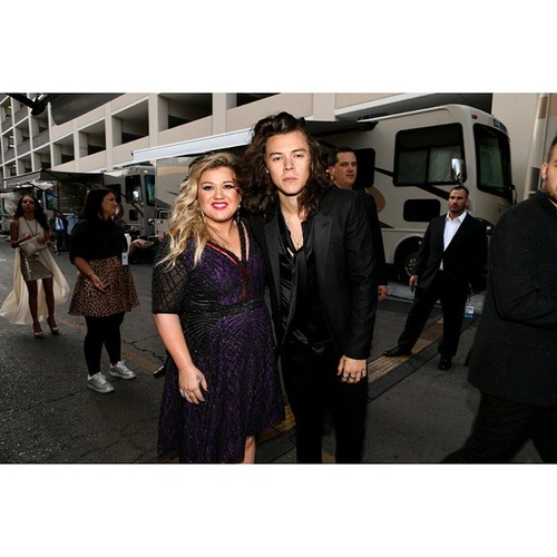 Billboard Music Awards 2015 w obiektywie: Kelly Clarkson i Harry Styles na backstage'u