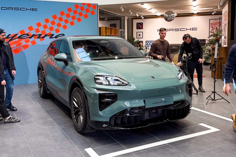 Porsche Centrum Warszawa Wawer