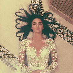Kendall Jenner kontra kot Taylor Swift, czyli 10 najpopularniejszych zdjęć na Instagramie 2015