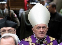 Kardynał Nycz: Prymas Glemp żałował, że nie uratował ks. Popiełuszki