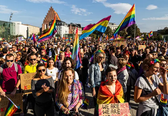 Szczucie na LGBT nie przynosi skutku. Wg sondażu Polacy popierają związki partnerskie