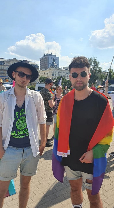 Maciek i Artur na Paradzie Równości 2021