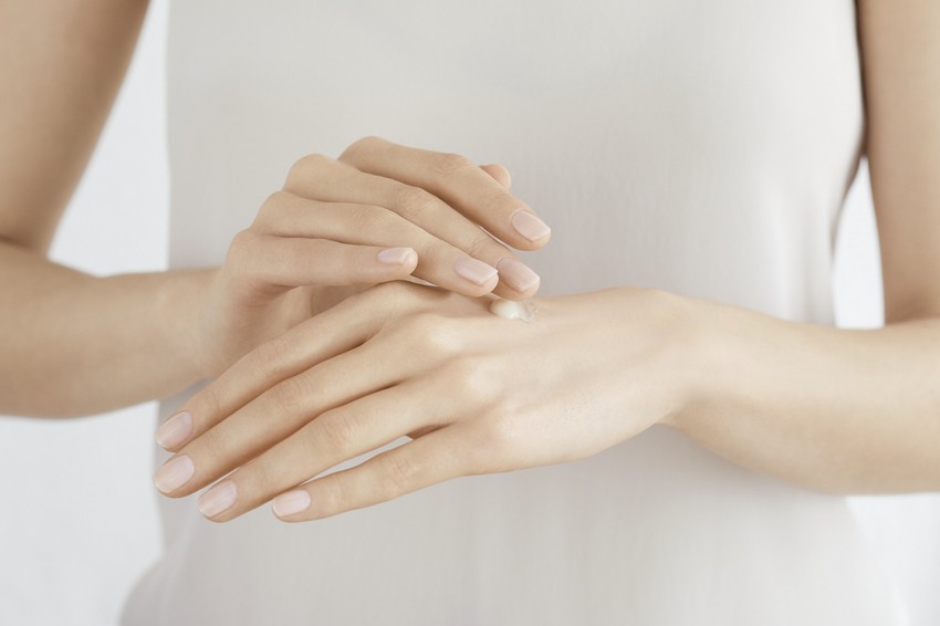 Pantenol ili dekspantenol takođe poboljšava hidrataciju