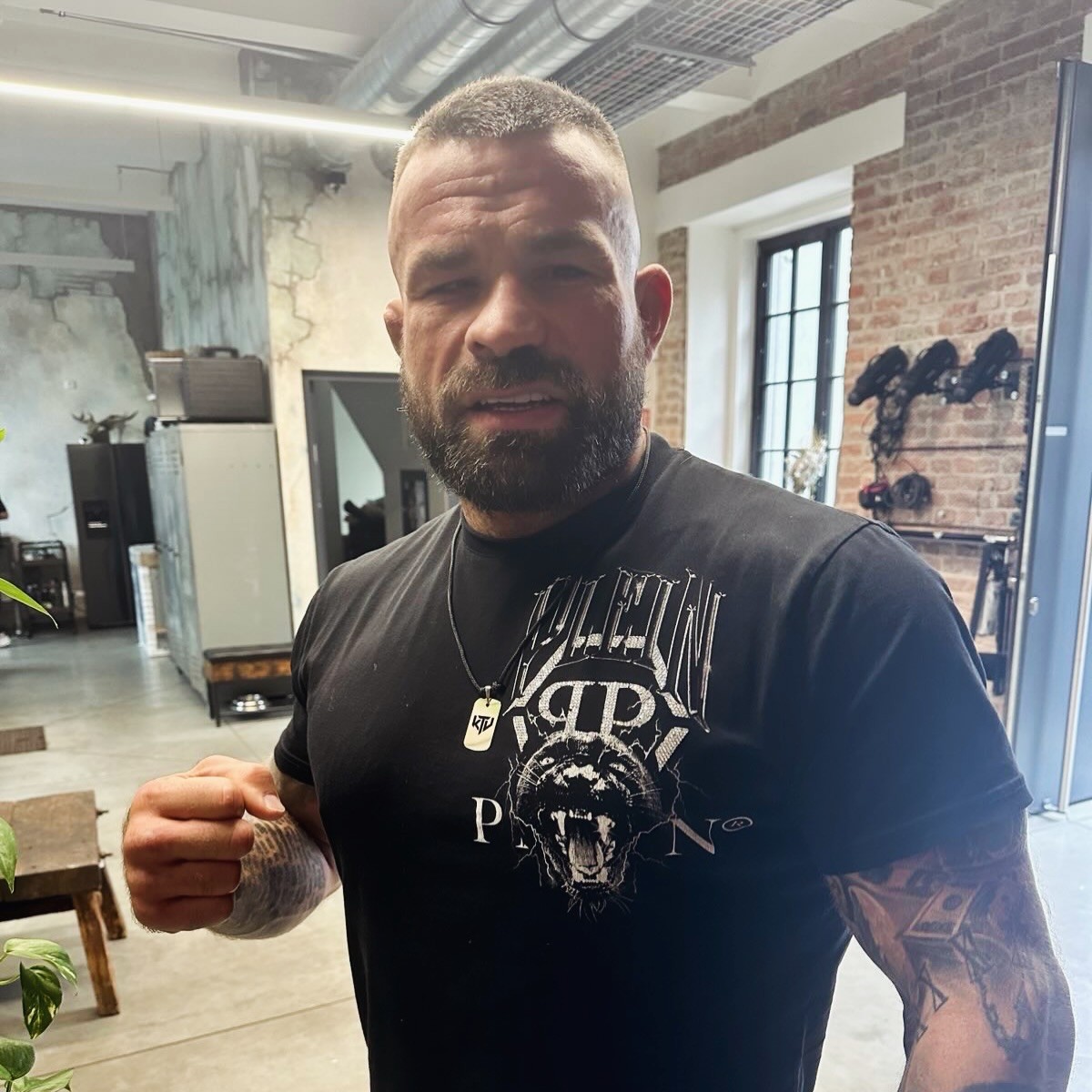 Český zápasník Karlos Vémola.