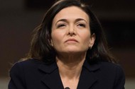 Dyrektor operacyjna Facebooka Sheryl Sandberg zeznaje przed senacką komisją ds. wywiadu na Kapitolu w Waszyngtonie, 5 września 2018 r. (Fot. Jim WATSON / AFP)