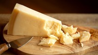 Hogyan készül valójában a parmezán sajt? A válasz sokakat megdöbbenthet című cikk nyitóképe