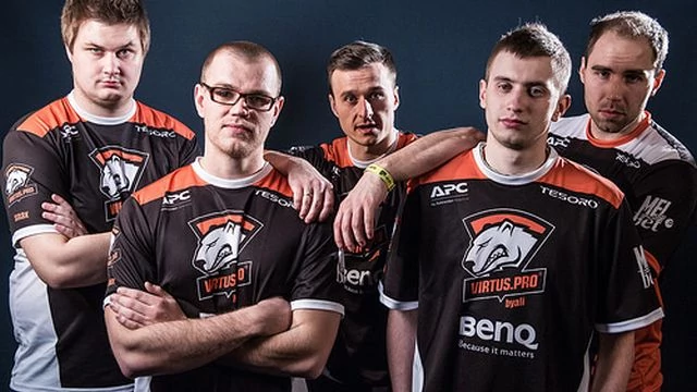 Virtus.Pro - na tę ekipę liczymy najmocniej. Chłopaki znają się na CS:GO; na ostatnim IEM zajęli 1. miejsce