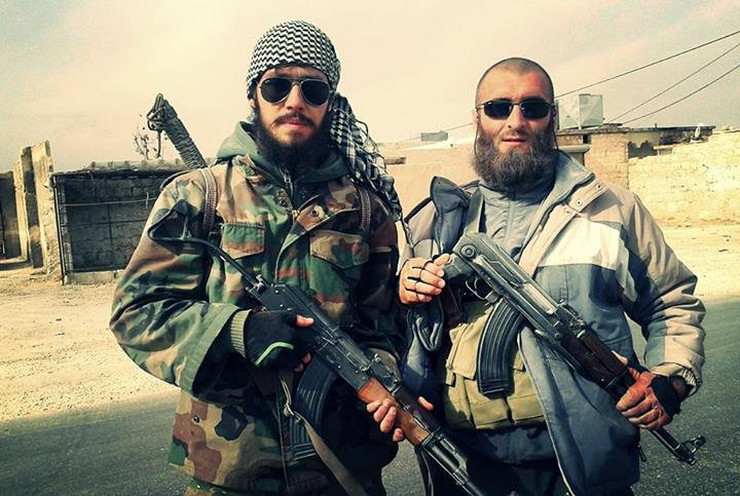 Mirza Ganić (levo) sa saborcem u Siriji