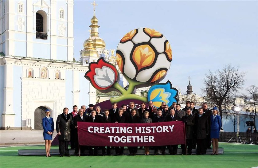 prezentacja logo na euro 2012