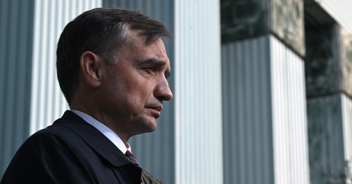 Zbigniew Ziobro choćby nie podjął walki. Ten walkower wygląda fatalnie [OPINIA]