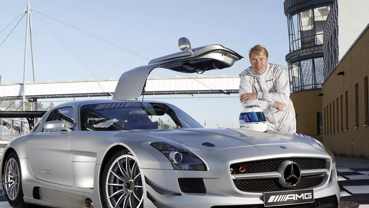 Mika Häkkinen za kierownicą Mercedesa SLS AMG GT3