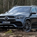 Mercedes GLE: innowacyjny SUV klasy premium, który nie boi się jazdy w terenie
