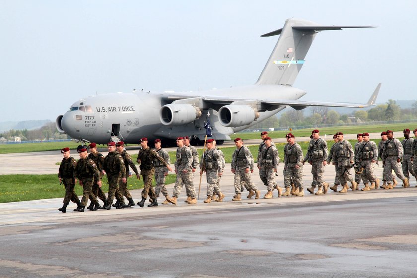 Podpisano umowę na dostawę amerykańskiego systemu artylerii rakietowej HIMARS