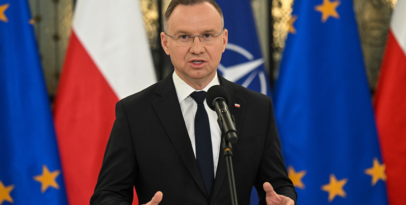 Andrzej Duda nagle wrócił przed kamery. Zdradził kulisy rozmów z Donaldem Tuskiem