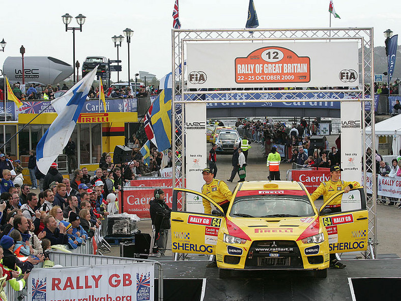 Rajd Wielkiej Brytanii 2009: mistrz świata Loeb w akcji - fotogaleria Rallyworld©Willy Weyens