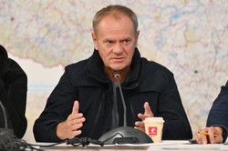 Alarm powodziowy trwa. Tusk: Jesteśmy w środku akcji ratunkowej