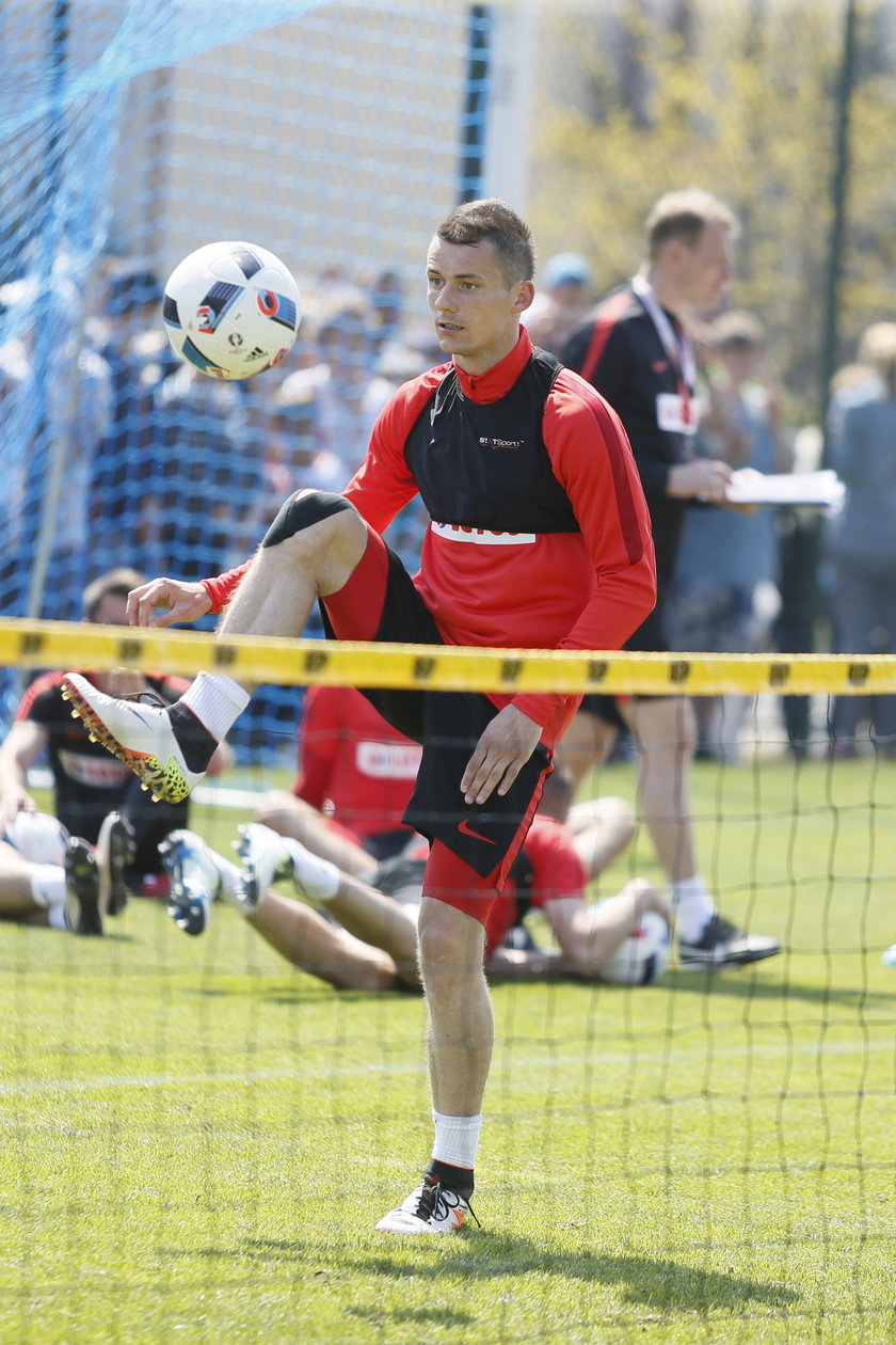 Krzysztof Mączyński  sylwetka gracza Wisły. Kadra Polaków na Euro 2016