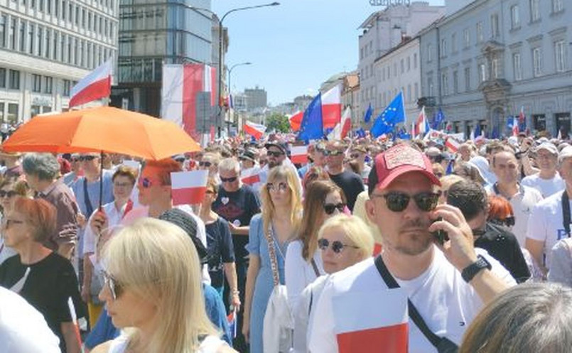 Marsz 4 czerwca w Warszawie - zdjęcie internauty