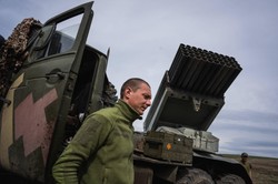 "Wielka bitwa" o Donbas to mit. Ekspert wojskowy punktuje "niewybaczalne błędy" Rosji