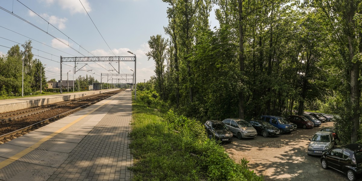 Katowice. PKP PLK nie chcą zbudować parkingu przy stacji w Podlesiu 