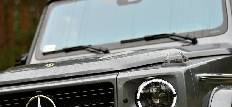 Ten Mercedes jest silniejszy niż czas. Teraz niezniszczalna terenówka zachwyca silnikiem
