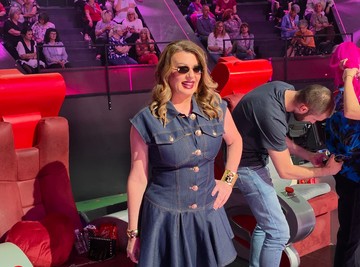 "SPREMIĆU SVADBU ZA 24 SATA" Viki o Ceci i fatalnom Italijanu, pa otkrila da li je posvetila pesmu pokojnom bratu: "Svaki put mi se stegne grlo"