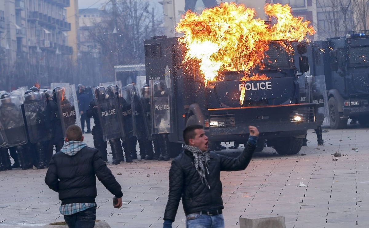 Zamieszki w Prisztinie