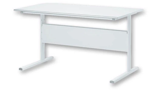 Jeśli używamy laptopa, najlepszym biurkiem może okazać się prosty stolik (Ikea FREDRIK, cena 300 złotych)