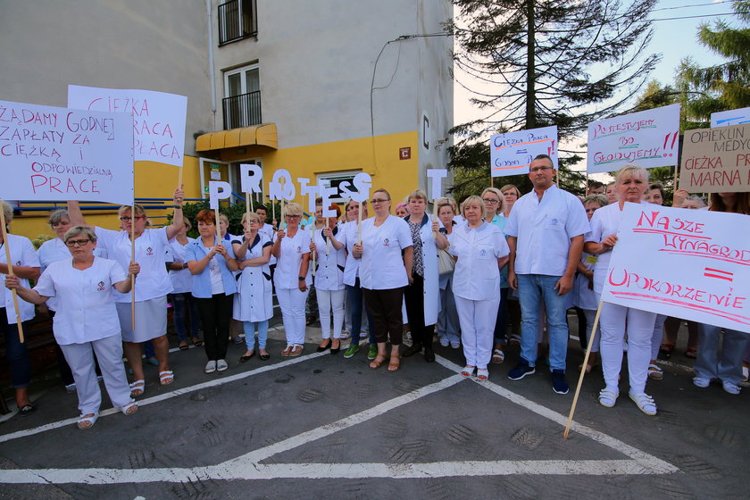 protest pracownikow DPS