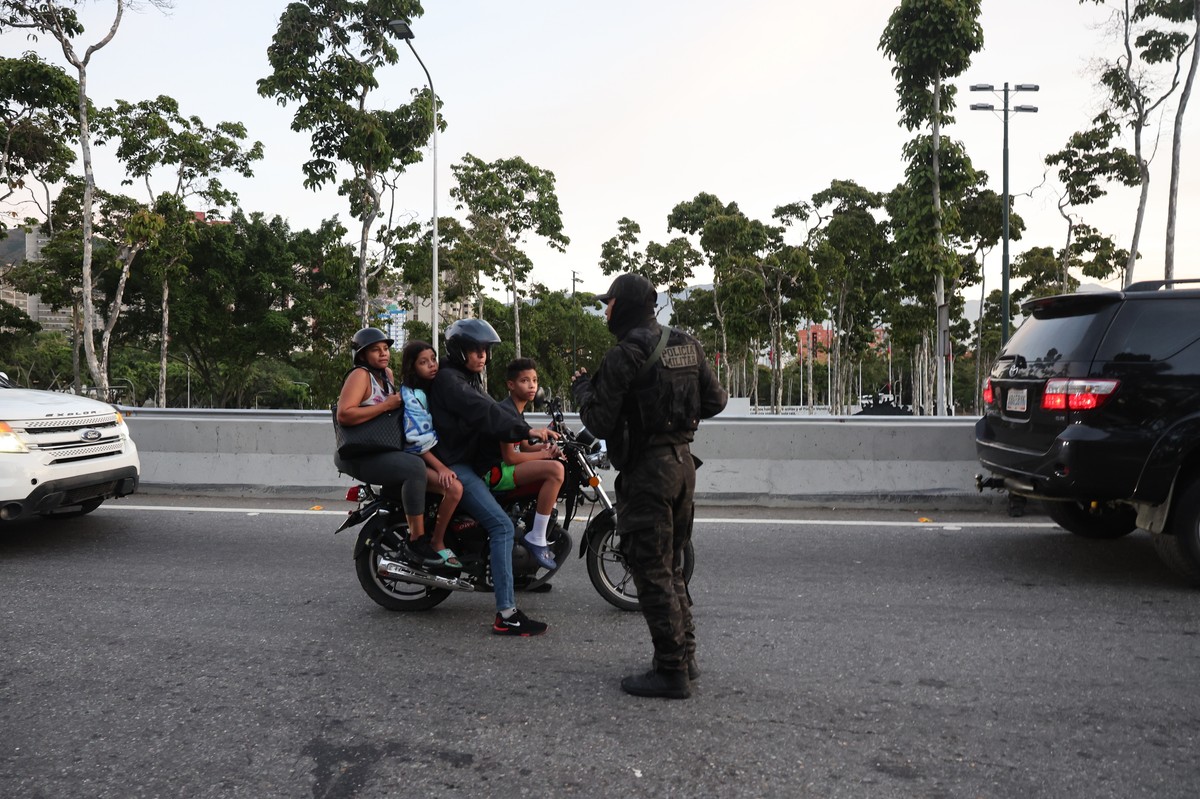 "Nielegalne i nierozsądne". New York Times miażdży atak Trumpa na Wenezuelę