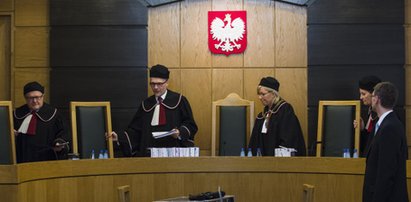 FAKT ujawnia. Ogromne podwyżki dla leni z Trybunału