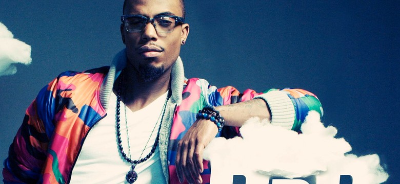 B.o.B zrzuca bomby z Morganem Freemanem