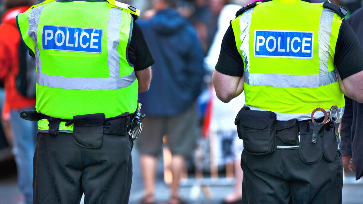 CBŚP zatrzymało poszukiwanego od trzech lat Europejskim Nakazem Aresztowania i czterema krajowymi listami gończymi mężczyznę podejrzanego o handel narkotykami. Do zatrzymania doszło w Wielkiej Brytanii.
