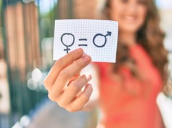 Równość płci wpływa na długość życia! Bardzo ciekawe ustalenia naukowców