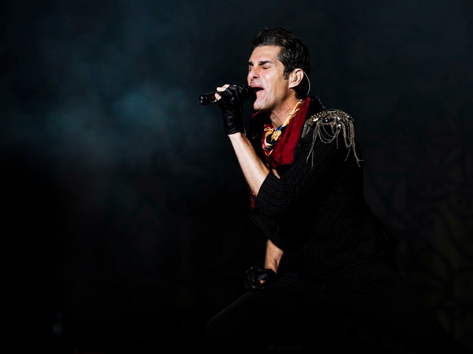 Perry Farrell i Jane's Addiction na portugalskim Optimus Alive