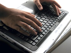 Internetowemu antysemicie grożą trzy lata