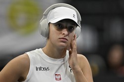 Iga Świątek nie wykorzystuje potencjału swojego Porsche, bo miałaby za dużo mandatów