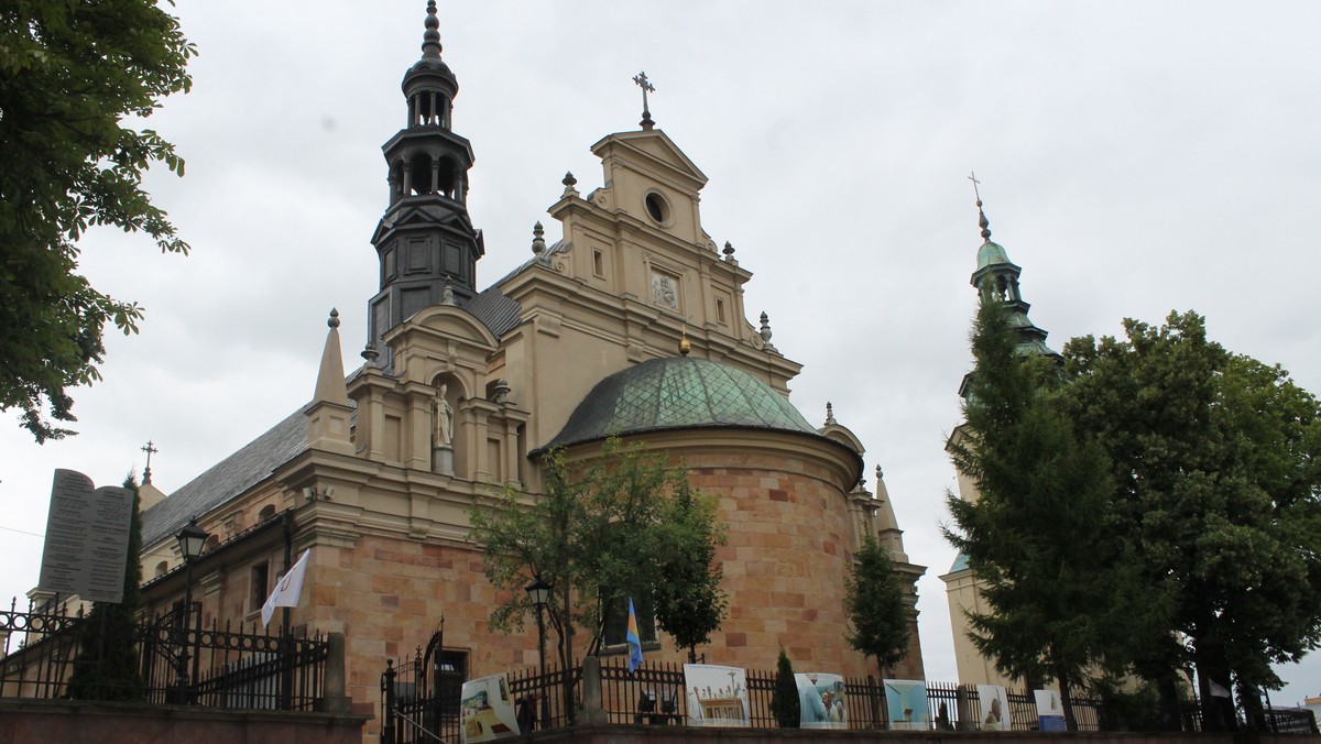 "Kościelny" z kieleckiej katedry wciąż nie ma swojego mieszkania