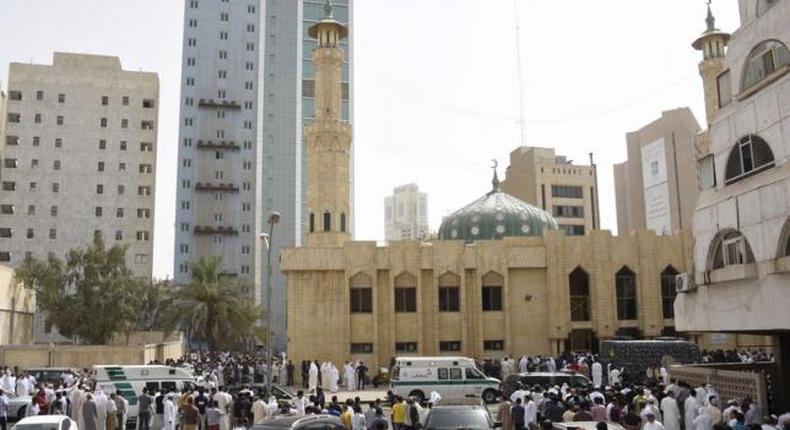 Government detains 26 over Islamic State suicide attack on mosque 