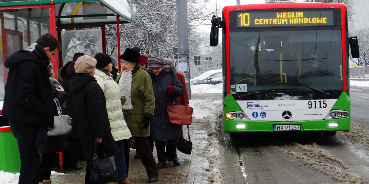 "10" jest jedną z podstawowych linii 