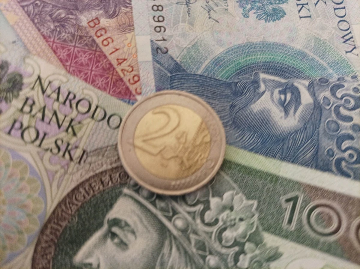 The new national minimum wage is in 2025, and the government will soon