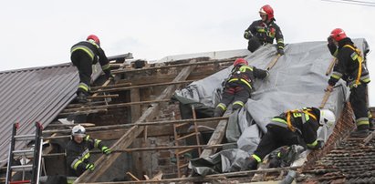 Burze na Podlasiu. Zerwane dachy i brak prądu