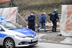 Tragiczny wypadek podczas prac na Wawelu. Zginął 45-letni robotnik [ZDJĘCIA]