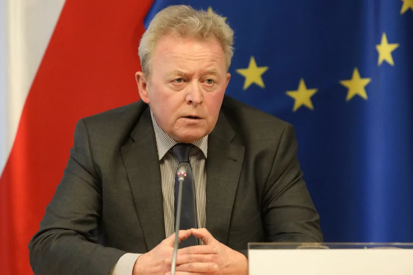 Wojciechowski: ceny nawozów rosną w całej UE, dopłaty dla rolników są tylko w Polsce