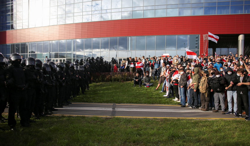 Kolejny nerwowy dzień na Białorusi. Zatrzymano kilkaset osób