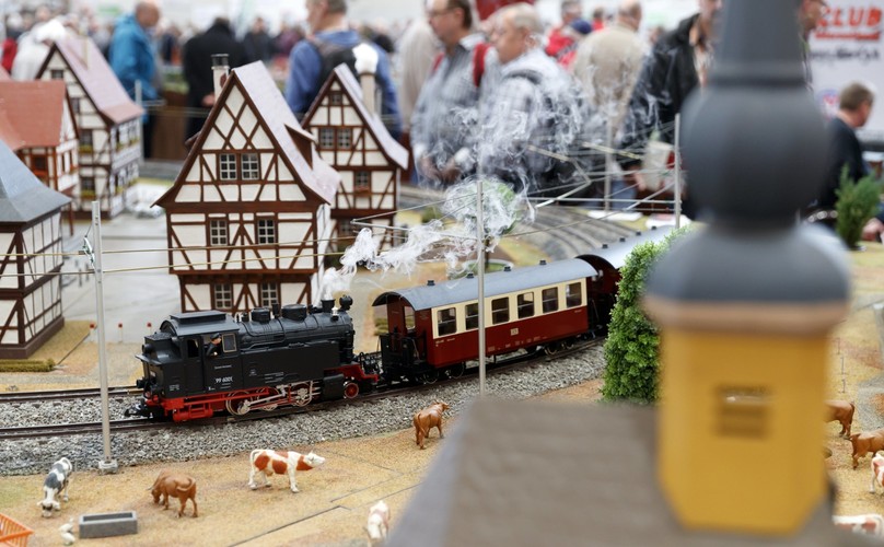 WYSTAWA MINIATUROWYCH KOLEJEK W SINSHEIM