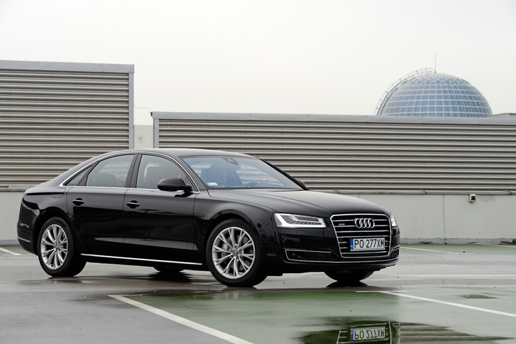 Audi A8