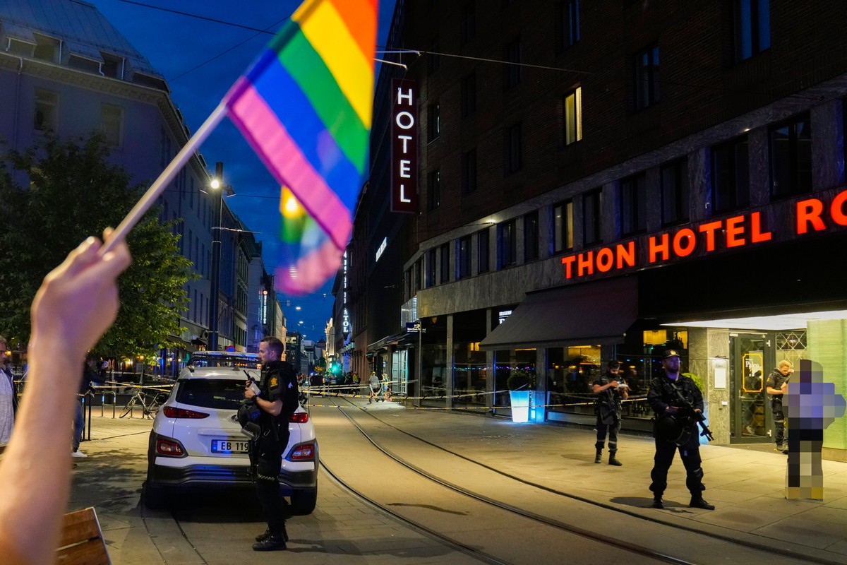 Policja na miejscu zbrodni w Oslo