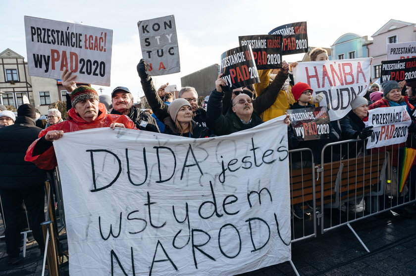 Obchody 100. rocznicy zaslubin Polski z morzem.